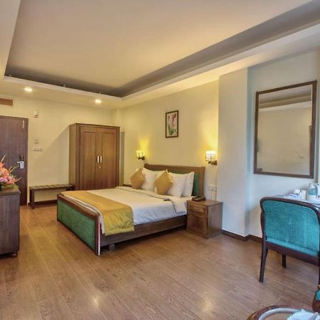 The Katoch Grand Resort Manāli Exterior foto