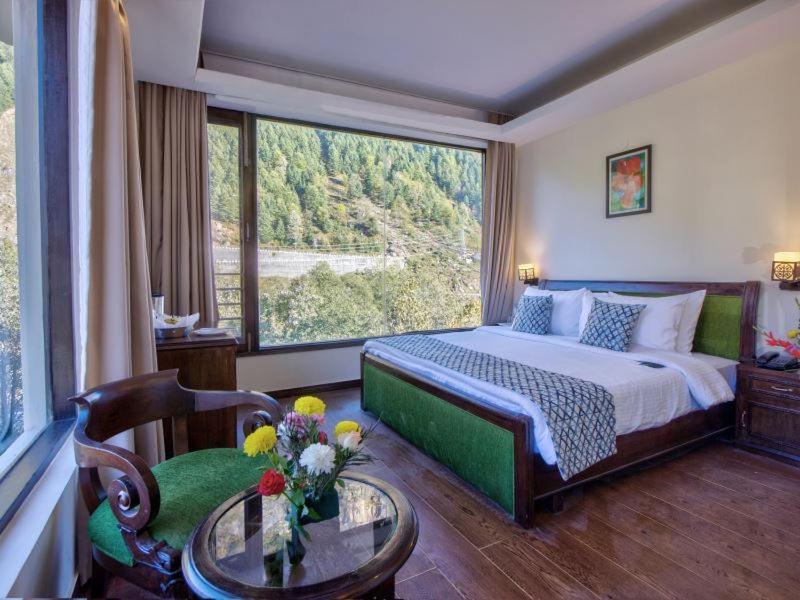 The Katoch Grand Resort Manāli Exterior foto
